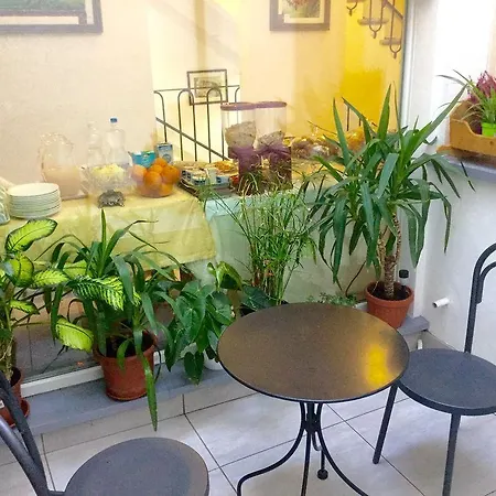 Buon Centro - - Self Check-in 3* Bologna